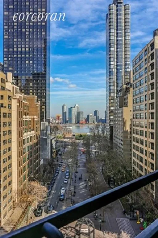 New York City Real Estate | View 240 East 47th Street, 11BC | room 12 | View 13