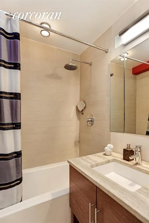 New York City Real Estate | View 505 West 47th Street, 4CN | Bathroom | View 5