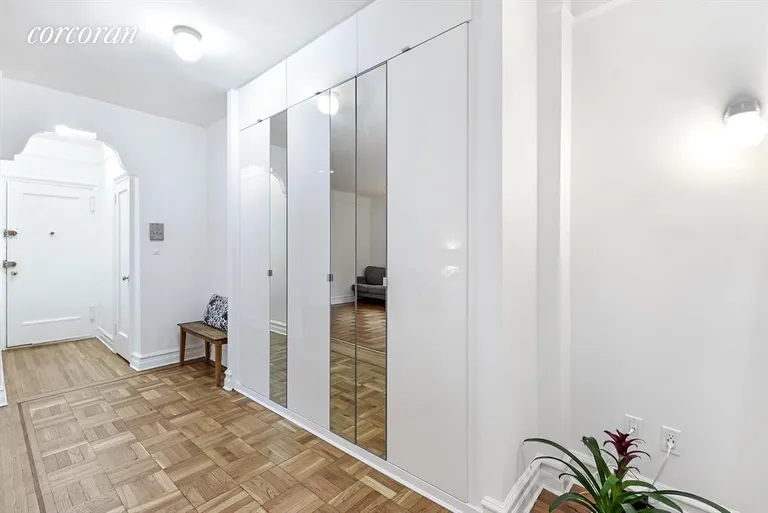 New York City Real Estate | View 8502 Fort Hamilton Parkway, 6E | Foyer | View 6