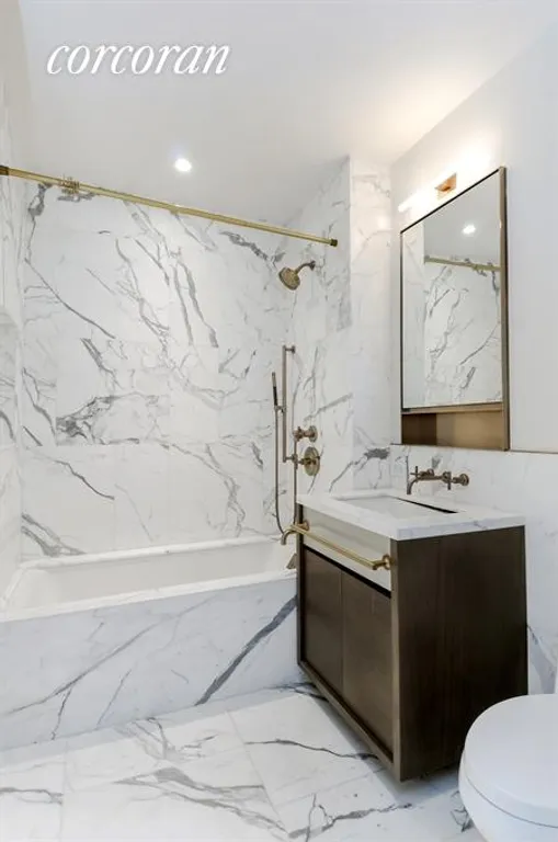 New York City Real Estate | View 305 East 51st Street, 14C | Bathroom | View 4