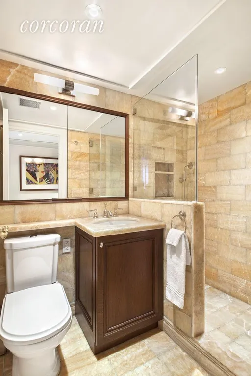 New York City Real Estate | View 114 East 72nd Street, PH | Onyx Bath | View 10