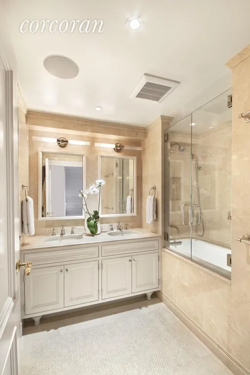 New York City Real Estate | View 114 East 72nd Street, PH | Master Bath | View 8