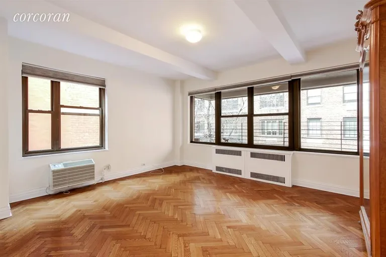 New York City Real Estate | View 177 East 77th Street, 5D | Bedroom | View 5