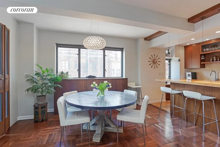 New York City Real Estate | View 45 East End Avenue, 6EF | Sociable Kitchen / Dining Room / Breakfast Bar | View 3