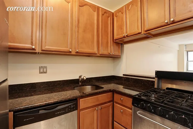 New York City Real Estate | View 333 East 46th Street, 2F | Kitchen with pass-through | View 4