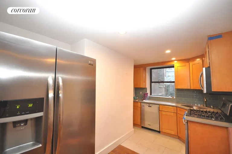 New York City Real Estate | View 18 Butler Street, 1F | room 4 | View 5