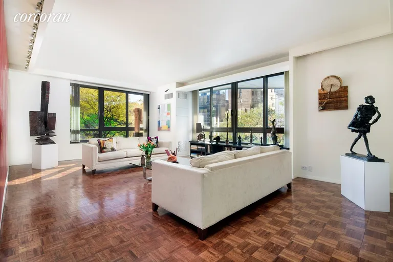 New York City Real Estate | View 100 United Nations Plaza, 4AB | 4 Beds, 2 Baths | View 1