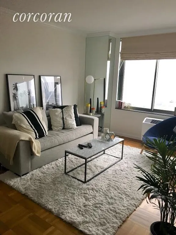 New York City Real Estate | View 111 West 67th Street, 41F | room 2 | View 3
