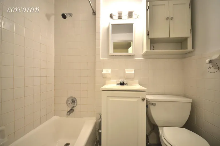 New York City Real Estate | View 222 East 75th Street, 5E | Bathroom | View 4