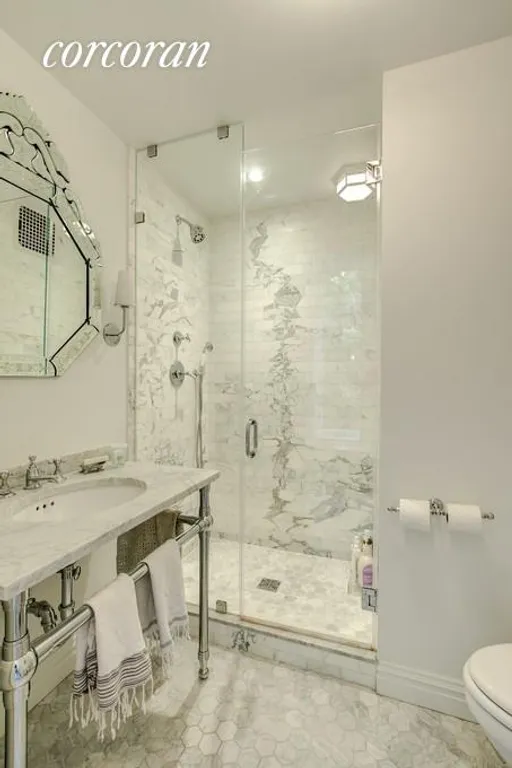 New York City Real Estate | View 25 Remsen Street, 4 | Beautiful master bathroom | View 8