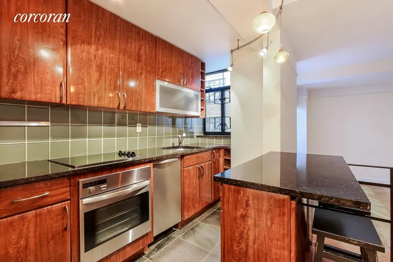 New York City Real Estate | View 160 Columbia Heights, 4D | room 4 | View 5
