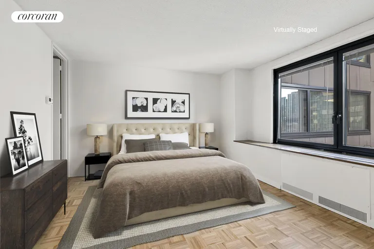 New York City Real Estate | View 531 Main Street, 611 | Queen-size BR w/en-suite | View 4
