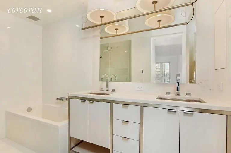 New York City Real Estate | View 200 East 66th Street, PHD2101 | room 3 | View 4
