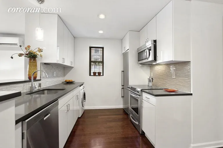New York City Real Estate | View 382 West Street, 1B | room 2 | View 3