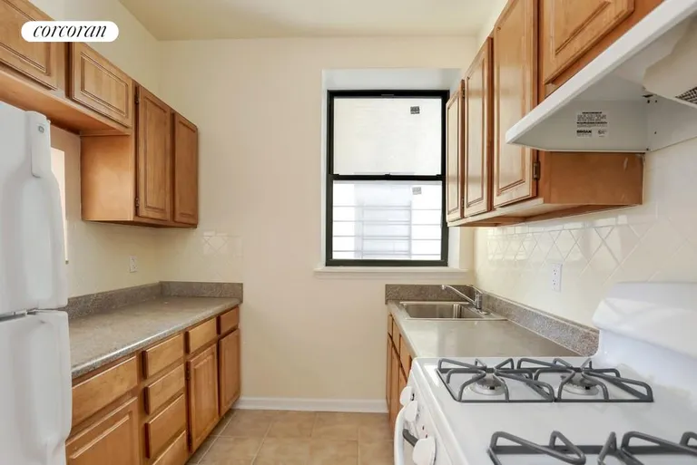 New York City Real Estate | View 133 West 140th Street, 24 | room 2 | View 3