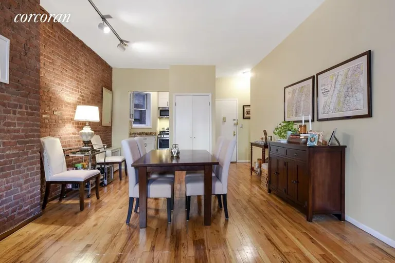 New York City Real Estate | View 333 East 92nd Street, 4B | Open dining area & refinished hardwood floors | View 4