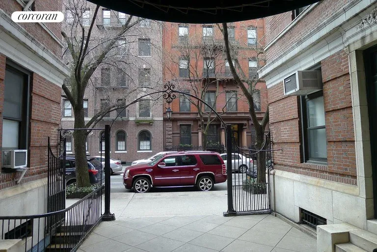 New York City Real Estate | View 135 West 16th Street, 64 | Exit 135 | View 7