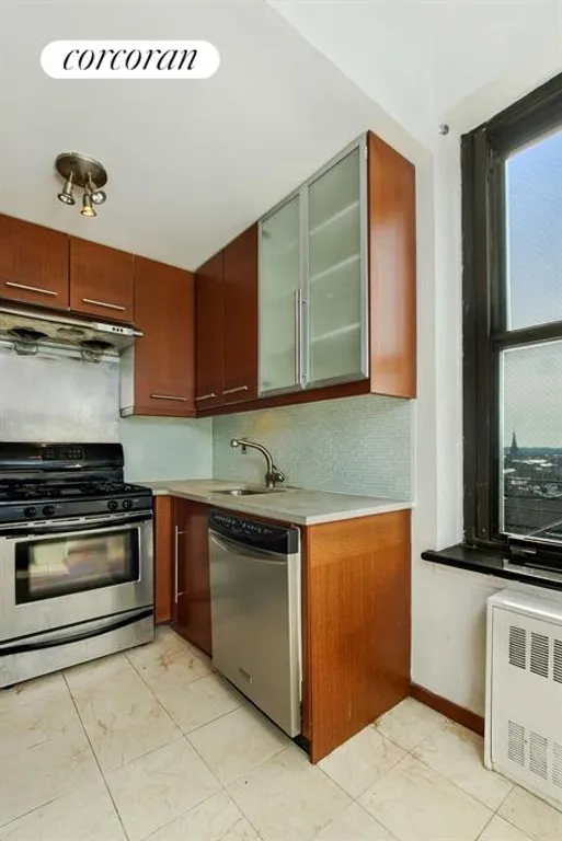 New York City Real Estate | View 150 Joralemon Street, 7G | Kitchen | View 7