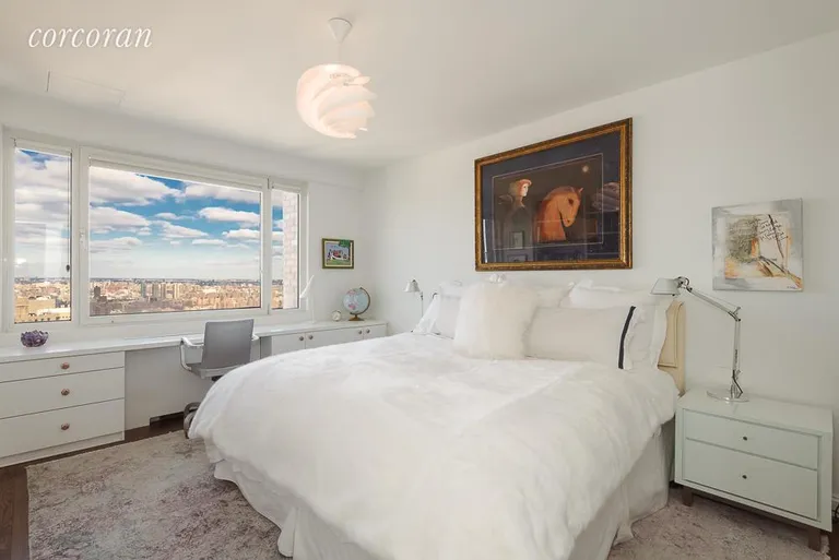 New York City Real Estate | View 45 East 89th Street, 40EFG | Bedroom | View 8
