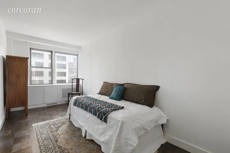 New York City Real Estate | View 174 East 74th Street, 12FG | room 4 | View 5