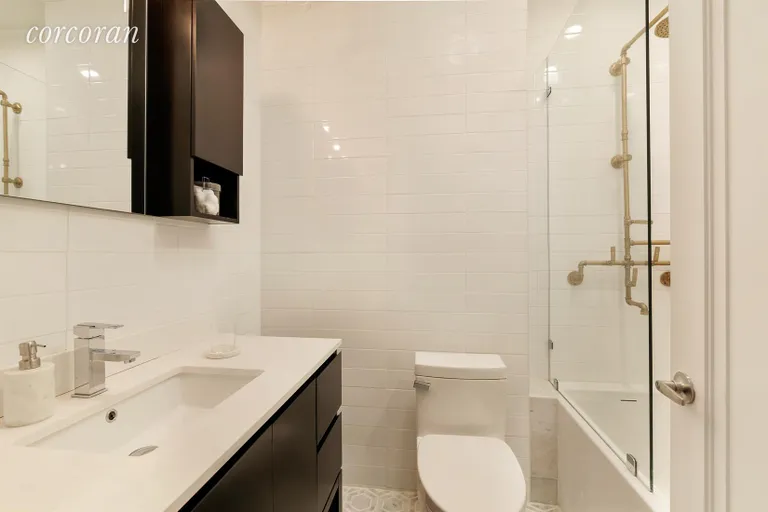 New York City Real Estate | View 347 Gates Avenue, 3 | Full Bathroom | View 4