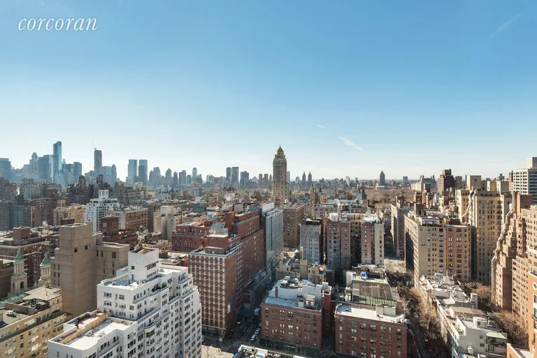 New York City Real Estate | View 188 East 78th Street, 28B | room 2 | View 3