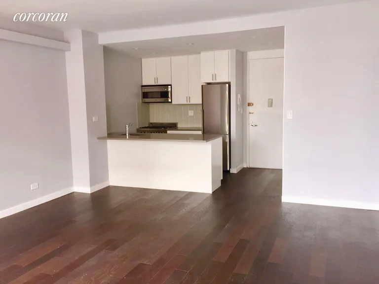 New York City Real Estate | View 45 West 67th Street, 14F | room 2 | View 3