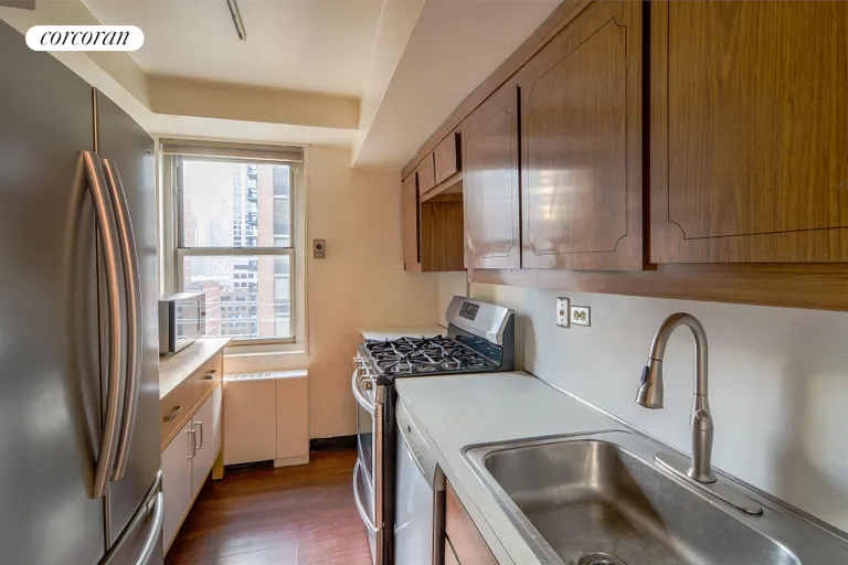New York City Real Estate | View 155 West 68th Street, 1703 | room 2 | View 3