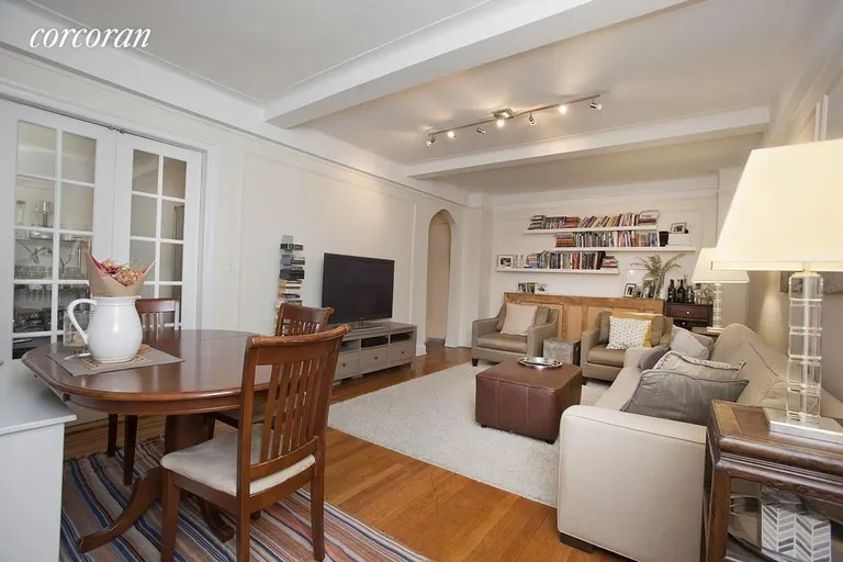 New York City Real Estate | View 41 West 72Nd Street, 7E | room 2 | View 3