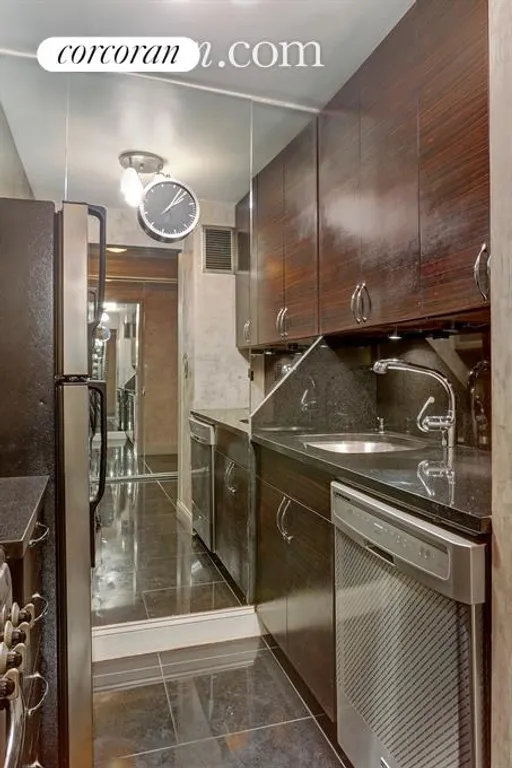 New York City Real Estate | View 225 East 57th Street, 1Q | Sophisticated Renovated Kitchen | View 5
