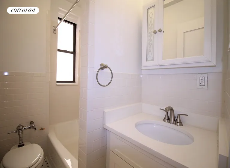 New York City Real Estate | View 173 West 78th Street, 4D | room 5 | View 6