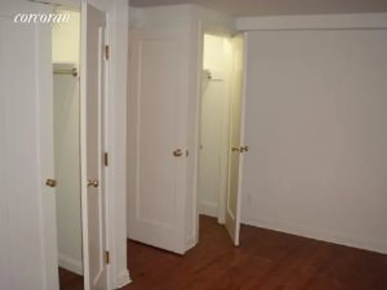 New York City Real Estate | View 184 East 75th Street | room 2 | View 3