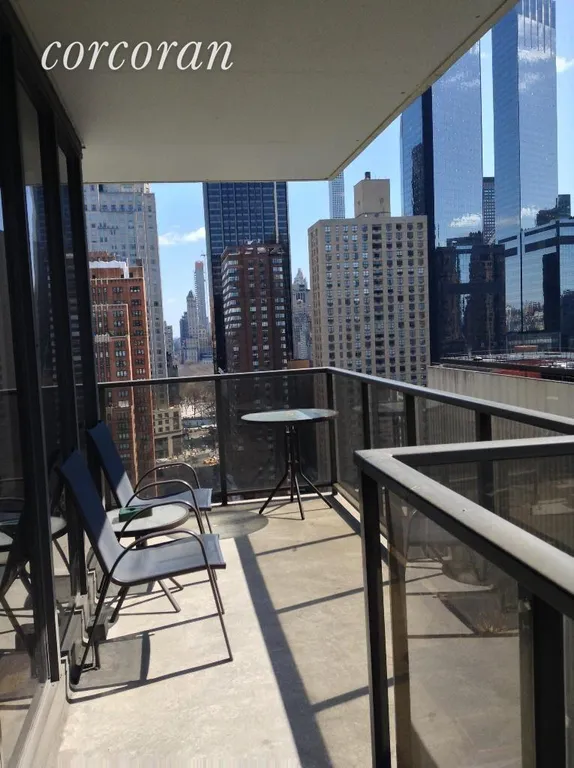 New York City Real Estate | View 161 West 61st Street, 23G | room 13 | View 14