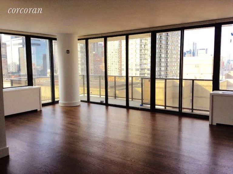 New York City Real Estate | View 161 West 61st Street, 23G | room 1 | View 2