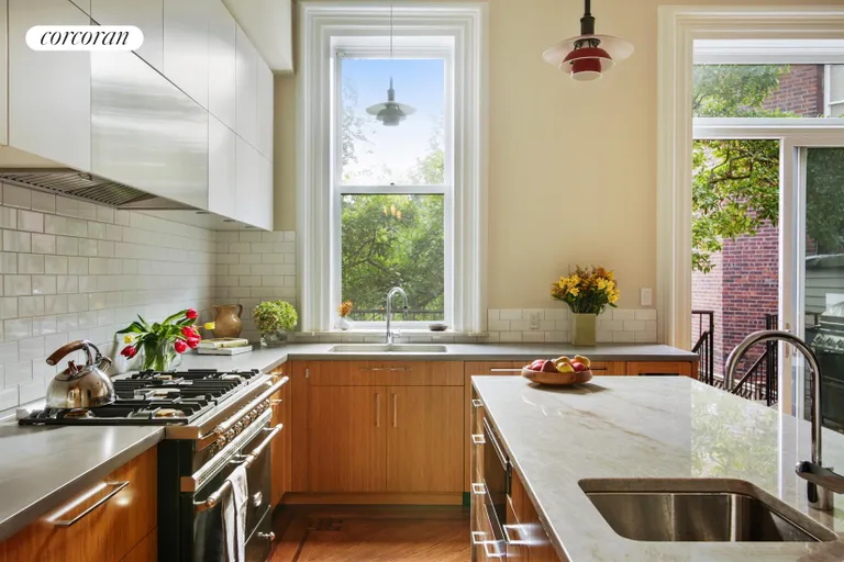 New York City Real Estate | View 167 6th Avenue | room 33 | View 34