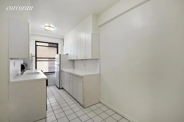 New York City Real Estate | View 124 West 93rd Street, 6A | Kitchen | View 5