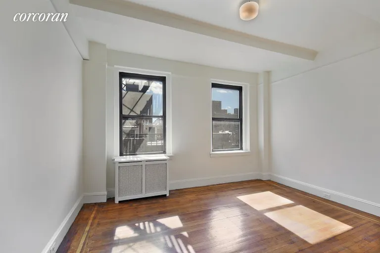 New York City Real Estate | View 124 West 93rd Street, 6A | Bedroom | View 4