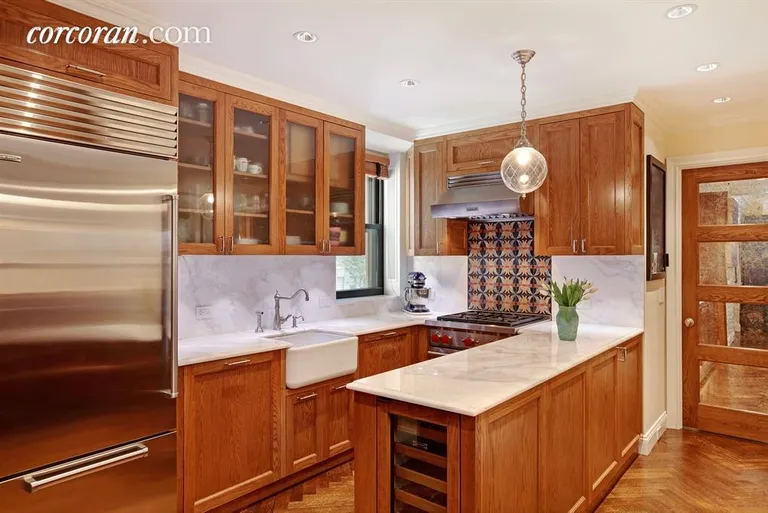 New York City Real Estate | View 18 West 70th Street, 3C | Kitchen | View 3