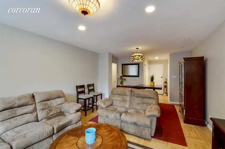 New York City Real Estate | View 209 East 56th Street, 7E | Living Room | View 3