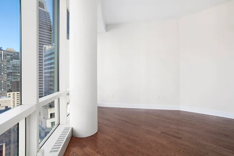 New York City Real Estate | View 250 East 49th Street, 19C | Bedroom | View 8