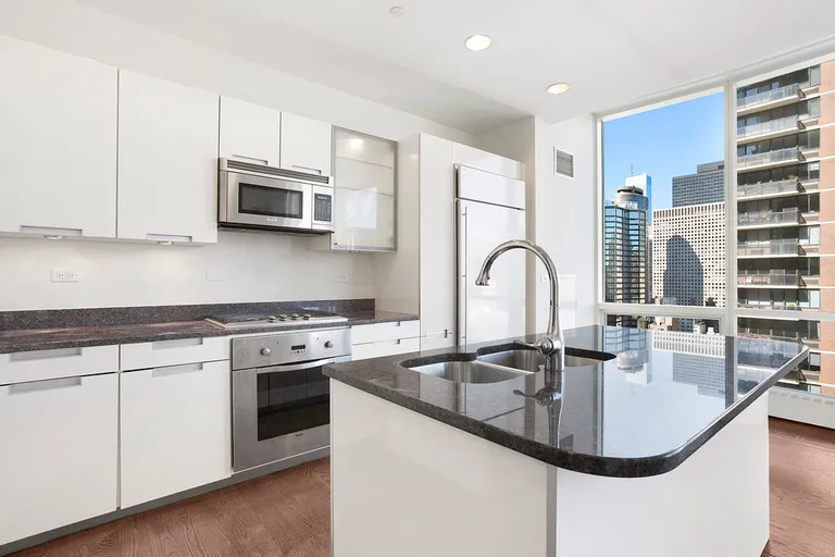 New York City Real Estate | View 250 East 49th Street, 19C | 7 | View 10