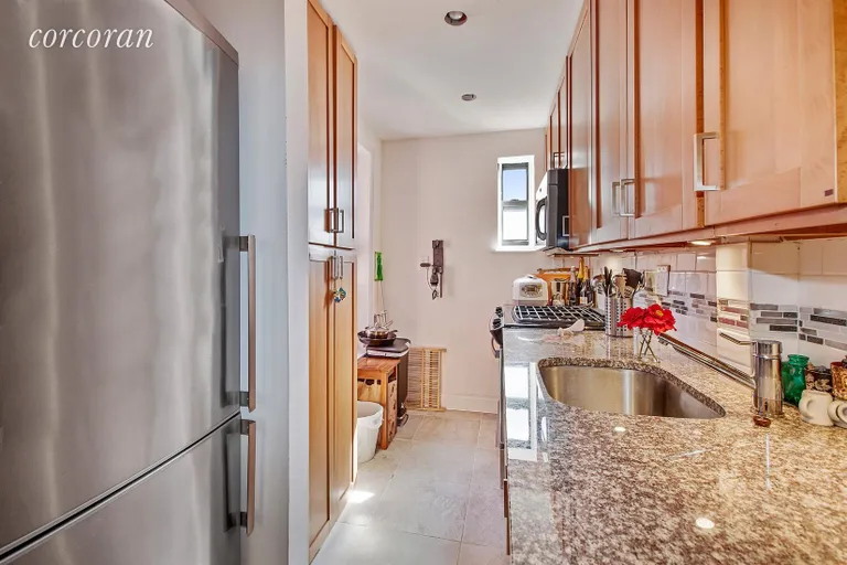 New York City Real Estate | View 439 Hicks Street, 4C | Kitchen | View 7