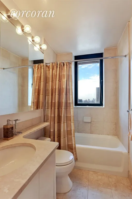 New York City Real Estate | View 250 East 40th Street, 34A | Bathroom | View 6