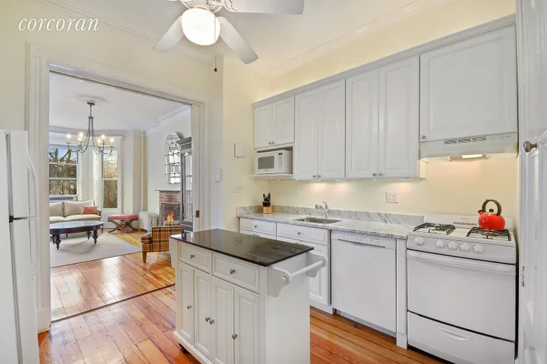 New York City Real Estate | View 437 2nd Street, 3 | Eat in kitchen off the living room | View 3