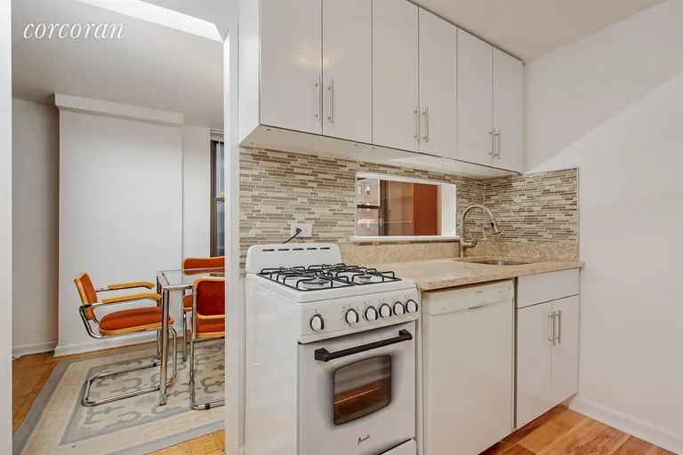 New York City Real Estate | View 35 East 38th Street, 12B | Kitchen | View 2