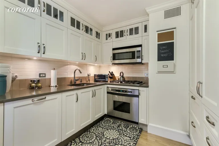 New York City Real Estate | View 27 West 72nd Street, 608 | Kitchen | View 3