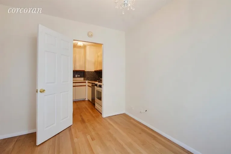 New York City Real Estate | View 301 East 87th Street, 11E | 2 Beds, 1 Bath | View 1