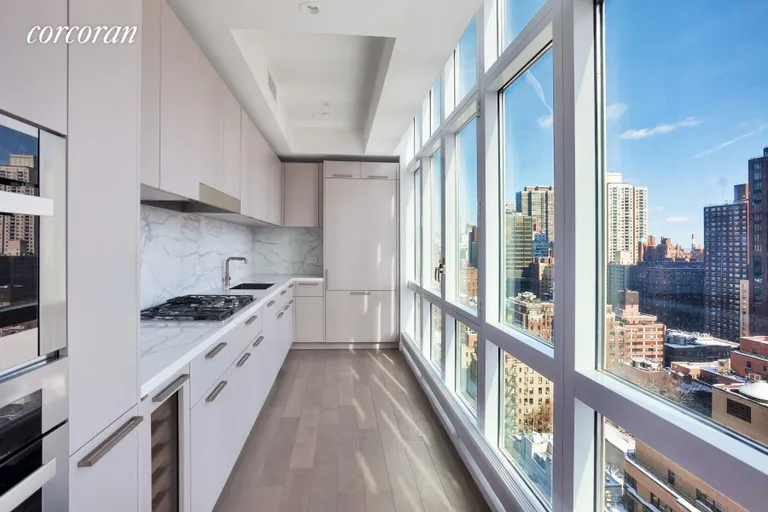 New York City Real Estate | View 305 East 51st Street, 20A | room 2 | View 3