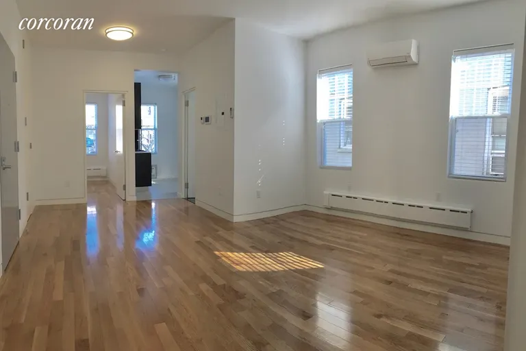 New York City Real Estate | View 32-33 47th Street, 2 | room 1 | View 2