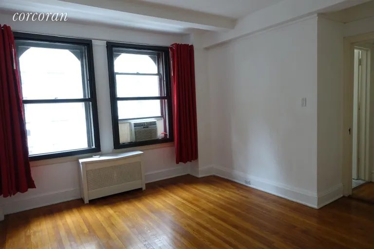 New York City Real Estate | View 162 West 56th Street, 1506 | room 2 | View 3